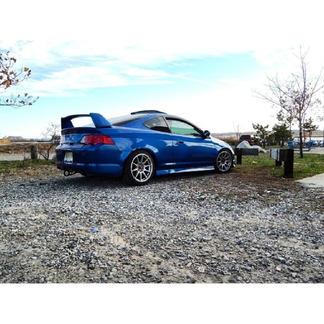 Trying out the new camera. Why not, just take pics of my baby. 