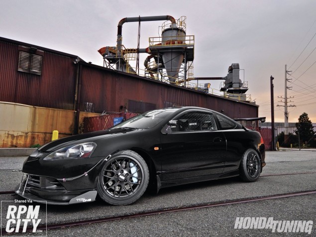 This black Acura RSX So Sick! 