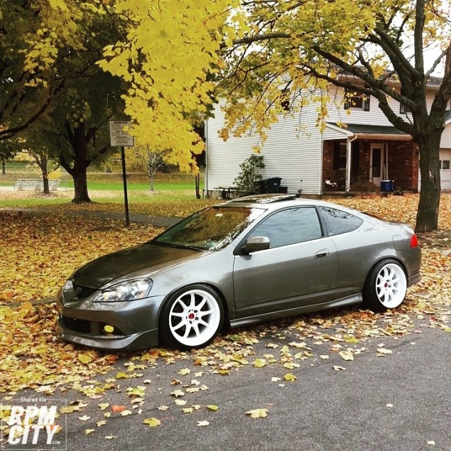 Work emotion wheels,BC coilsovers come together to make a perfectly fitted and well put together Rsx from Allentown PA 